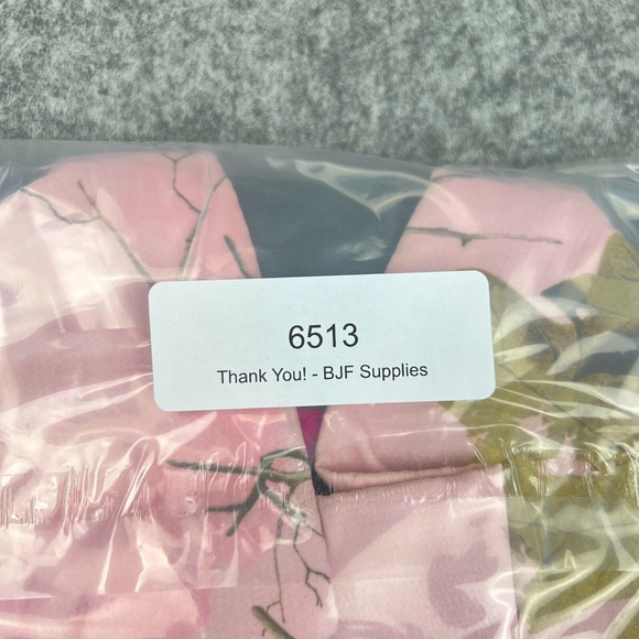 Under Armour Sweater‎ Womens Small Gray Power In Pink Camo Half Zip Pullover - Picture 16 of 16